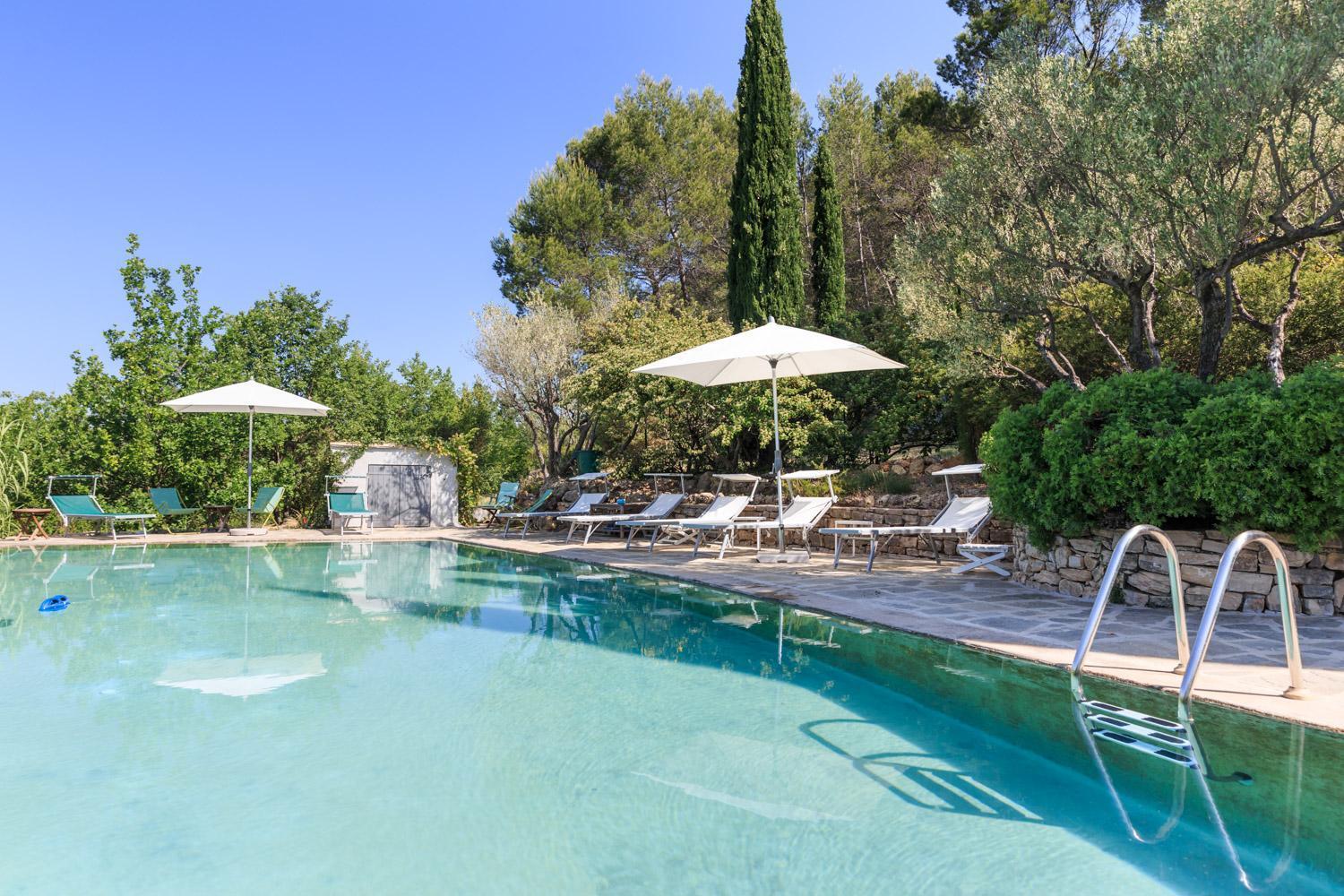 Domaine Du Clos D'Alari-Chambres D'Hotes Au Milieu Des Vignes Saint-Antonin-du-Var Екстериор снимка